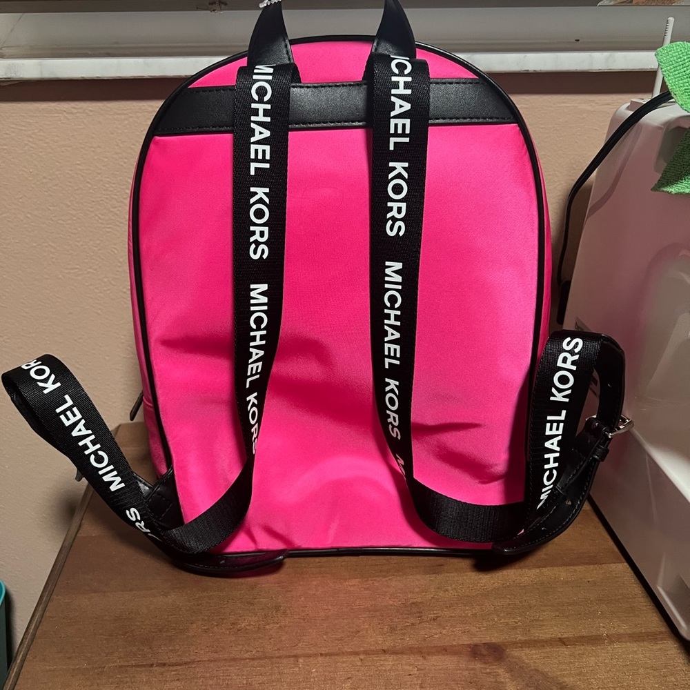 MK backpack - Picture 2 of 2